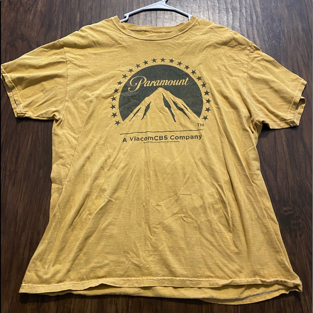 woman’s shirt